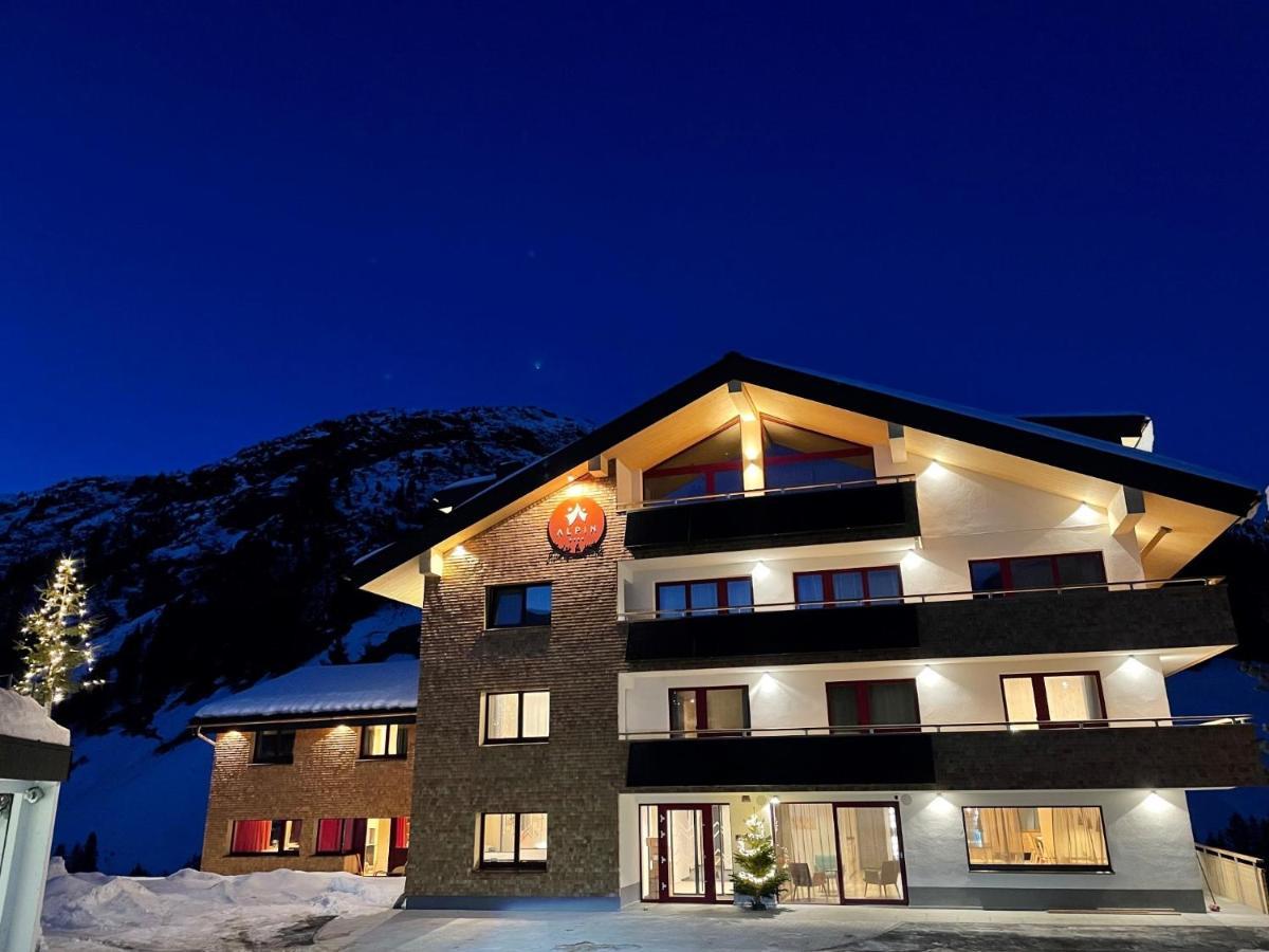 Alpin - Studios & Suites Warth  Extérieur photo